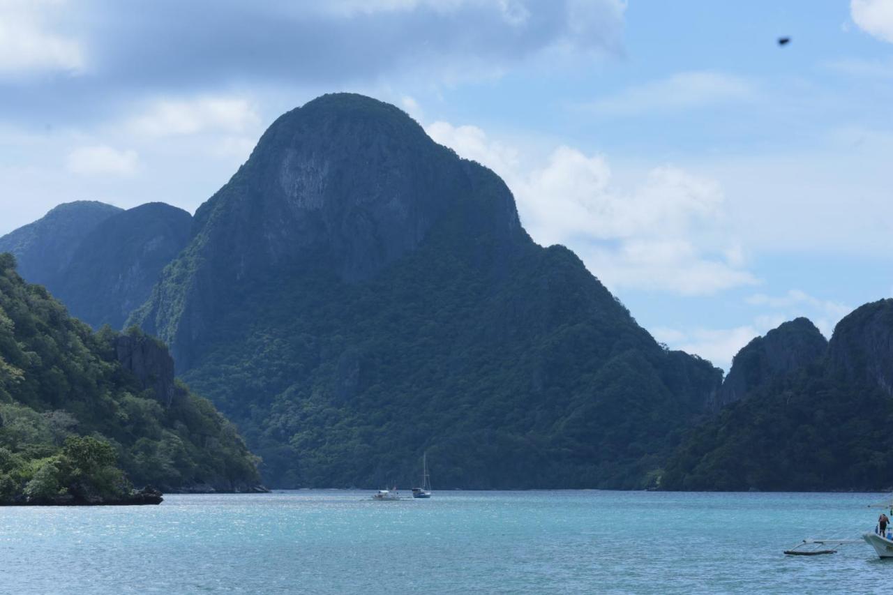 Happiness Hostel El Nido Exterior photo